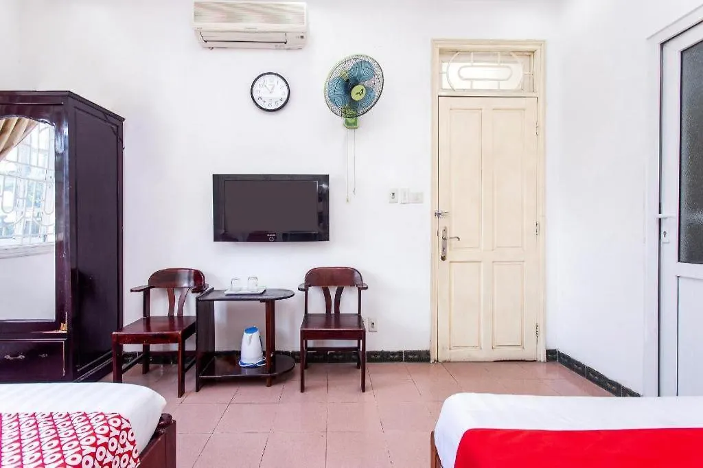 Oyo 553 Truong Giang Hotel Da Nang 2*,