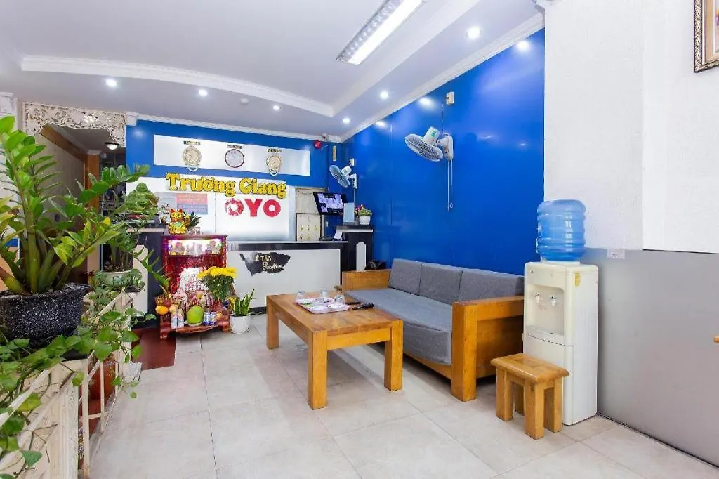 Oyo 553 Truong Giang Hotel Da Nang 2*,